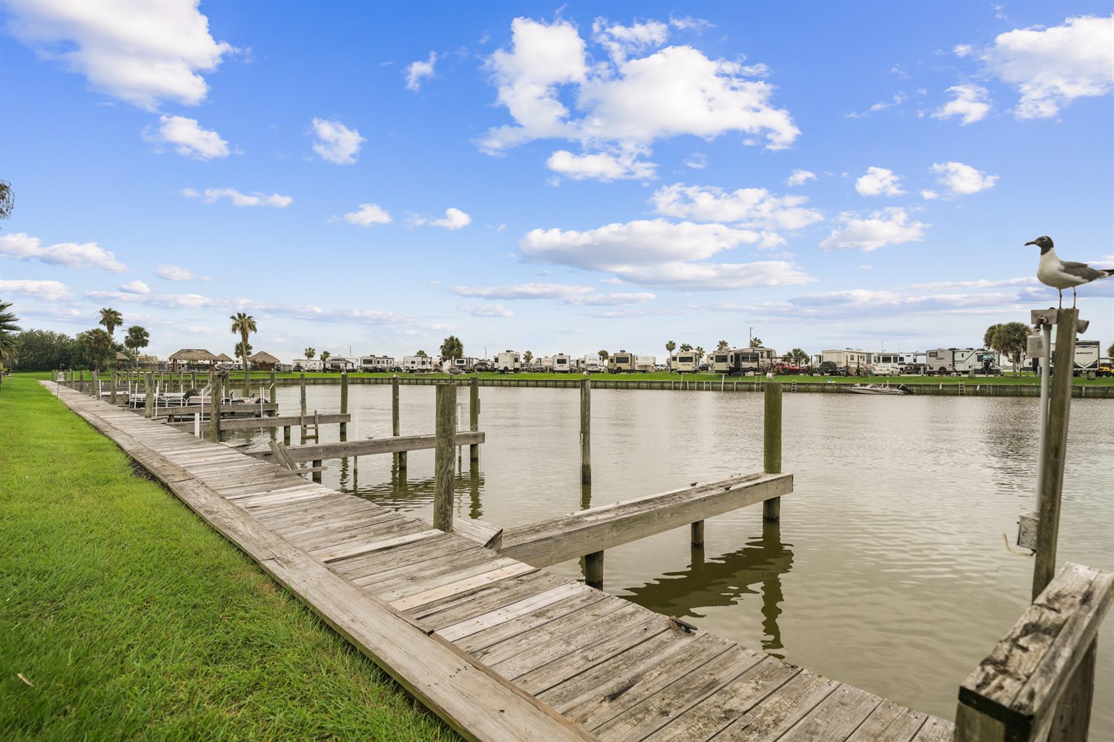Deepwater Marina Boat Slips on Dickinson Bayou